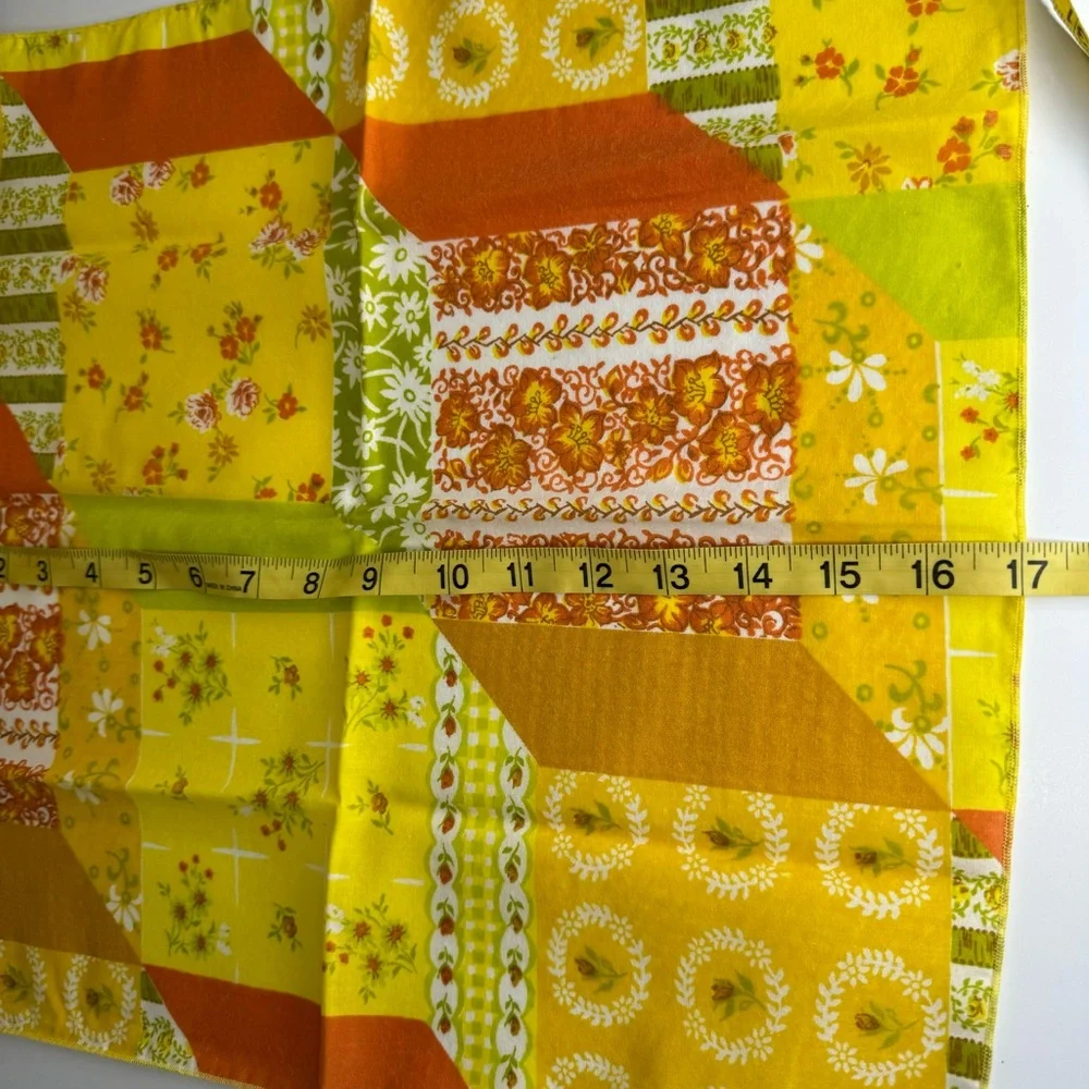 Ronaldi‎ Yellow Gingham Placemats and Patchwork Fabric Napkin 8 Place Settings